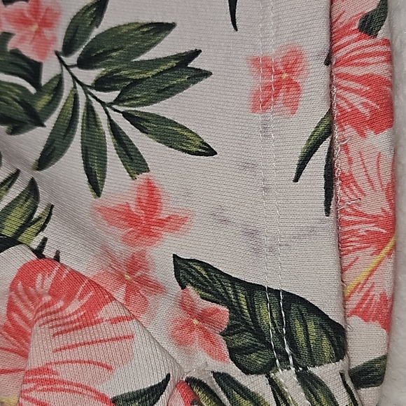 Zara Floral Shorts Size 7 - Picture 5 of 5